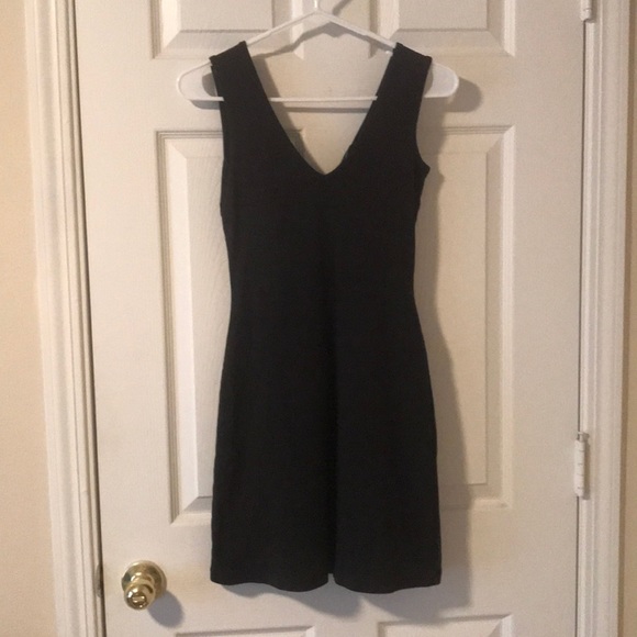 Moda International Dresses & Skirts - VS Little black dress